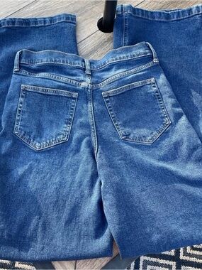 GAP High Rise Stride Jeans in Blue Denim